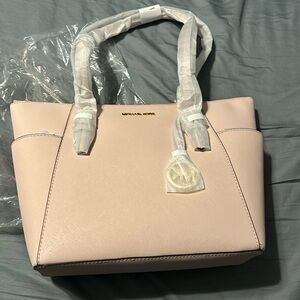 Michael Kors Charlotte Large Top Zip Tote Pink powder blush NWT